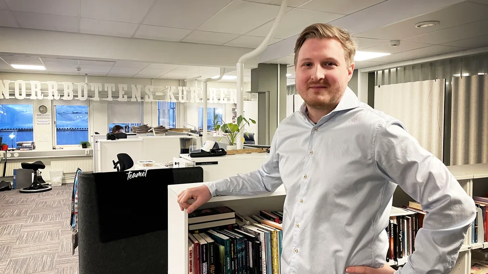"Vi har en duktig redaktion som brinner för att göra bra journalistik, som vill utvecklas och hitta nya sätt att berätta", säger Anton Olofsson – ny chefredaktör och ansvarig utgivare för Norrbottens-Kuriren från och med 6 februari.