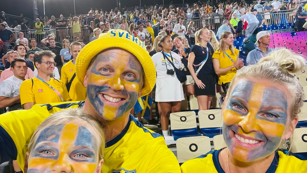 Familjen Wallin Sander var på plats när Sverige tog guld i beachvolleyboll.