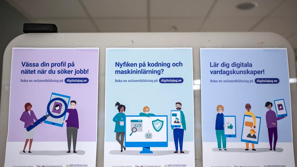 "Jag vill jobba heltid och ha fyra veckors semester som alla andra och inte vara beroende av statens arbetsförmedling som är duktig på att förnedra människor i samhället".