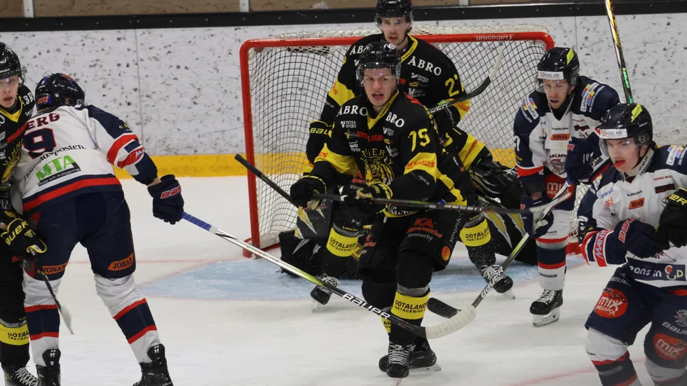 I lördagens kvalserierysare ställs Vimmerby Hockey mot Halmstad Hammers.