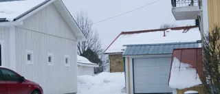 Bygglov för omdiskuterat garage rivs upp
