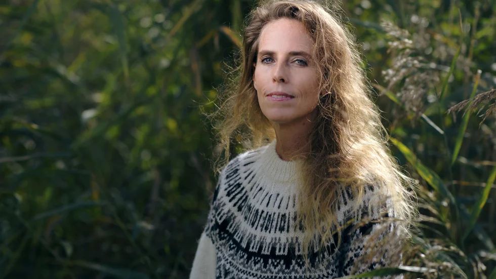 Catrin Ormestad (född 1975) är journalist och författare. Hon är uppvuxen i Gävle men är numera bosatt i Tel Aviv. Somrarna tillbringar hon i familjens sommarhus på Gräsö. Hon debuterade 2016 med romanen "Det nionde brevet".