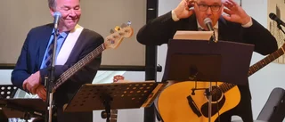 Musikcafé i glädjens tecken på SPF Åkerbäret