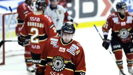 sist. Jan Sandströms Luleå har parkerat längst ner i tabellen och efter matchen mot Brynäs ser inte mycket ut att tala för att laget ska klättra uppåt.