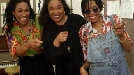 POINTER SISTERS. Deras I'm so exited är en av hittarna som sätter fart på dansarna.