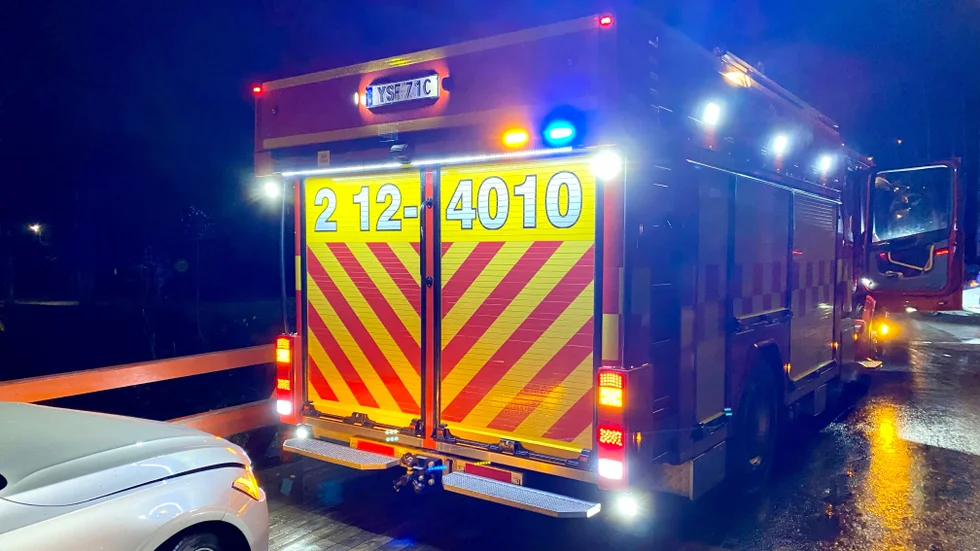 Bron var avstängd under tiden som räddningstjänsten arbetade vid platsen.