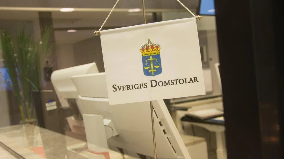 En 57-årig kvinna anklagas för att ha ljugit om en bilfärd. Nu åtalas hon.