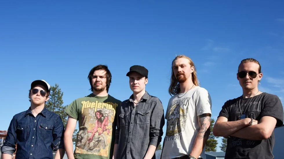 Rock n Roll. Luleåbandet Painted Sky är aktuella med EP:n "Eclipse" som släpps den 8 juni. Dagen efter spelar de på Sweden Rock Festival.