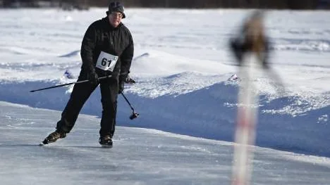 Bill Nilsson kämpade på runt banan men tyckte att isen var lite för skrovlig och att motvinden var tuff.