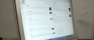 Wikipedia modererar