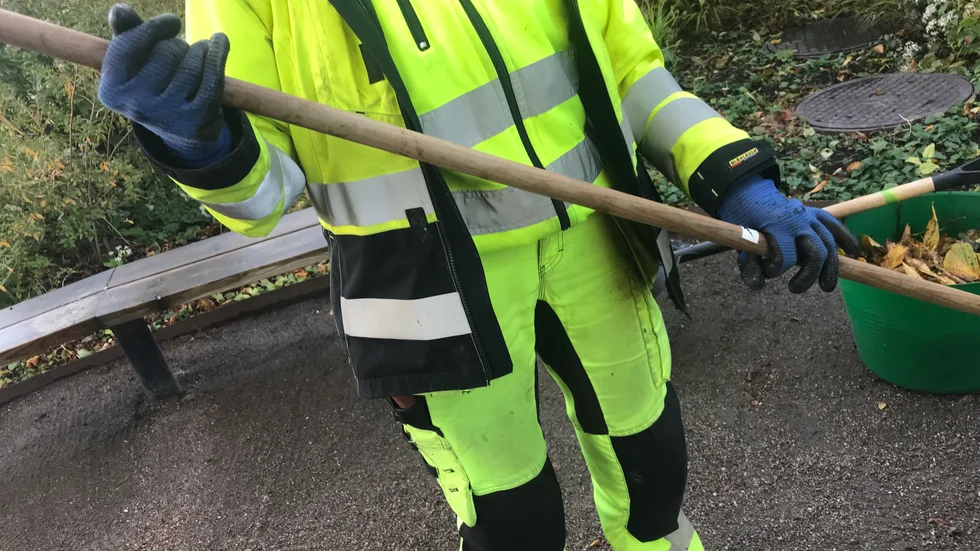 Upphandlingen rör bland annat snöröjning, asfaltering och allmän skötsel av gator och parker i Västerviks kommun. Genrebild.