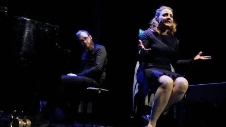 FINT SAMSPEL. Mirja Burlin och jazzpianisten Fabian Kallerdahl.