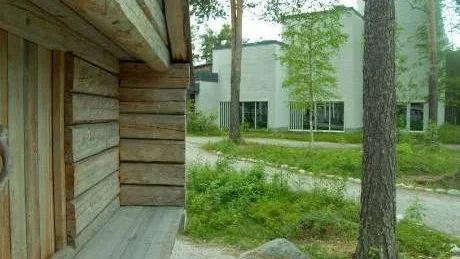 DEBATTERAS. Ájtte betyder förrådsboda. Nu kan museet också bli förråd för tolv kranier från Rounala utanför Karesuando.