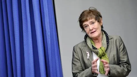 STORT MÖRKERTAL. "Forskare räknar med att mörkertalet när det gäller våld mot kvinnor ligger på 80 procent", säger Agneta Bygdell på Kommunförbundet Norrbotten.