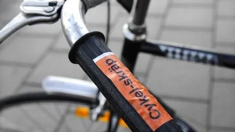 CYKELSKRÄP. Cykelägarna har fått drygt en vecka på sig att ta rätt på cyklarna.