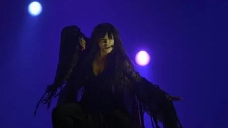 VILL VARA IFRED. "Egentligen behöver jag vara ensam så mycket det bara går", säger Loreen som har ett pressat schema inför sin debut i schlager-EM.