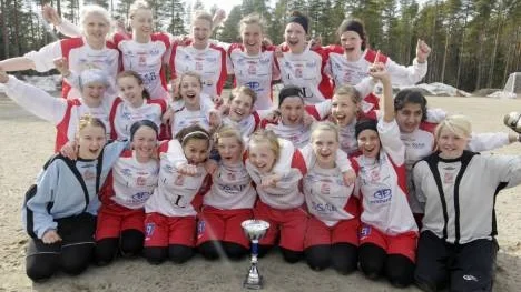 Norrbottens länslag för flickor födda 1994 vann finalen i Gruscupen i Sikfors.