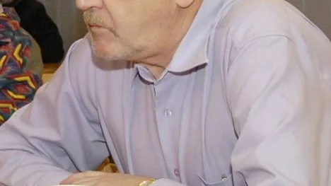 "Vi är fullt medvetna om skollagen och att vi inte kan hindra elever att fara till skolorna i Jörn och Vidsel", säger Rune Grankvist (S), kommunfullmäktiges ordförande i Arvidsjaur.