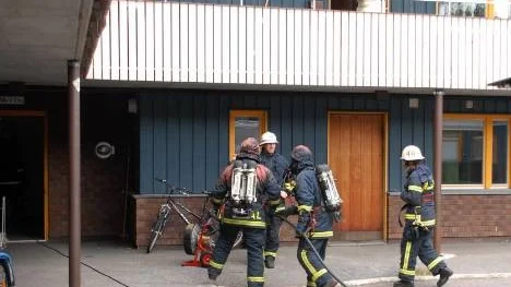 Räddningstjänsten fick många åskådare vid utryckningen till kvarteret Renen i Arjeplog