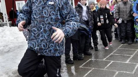 André Södereld går i trean och börjar i vilket fall som helst i Sjulnäs till hösten. I Svensbyn går barn från förskoleklass upp till årskurs tre.