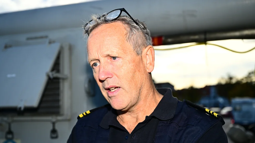 Jan-Eric Antonsson, överstyrman på kustbevakningsfartyget Amfitrite, hade en hektisk vecka efter detonationerna.
