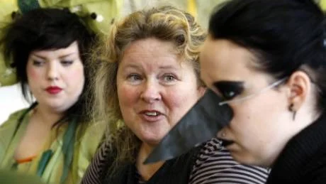 Dramapedagogen Eleonor Lundholm är en av grundarna till projektet som ska få barn att tänka mer på miljö och återvinning.