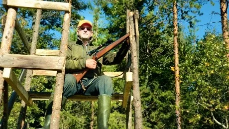 NÖJE I SKOGEN. Pålängebon Rune Sundell har längtat till älgjakten.