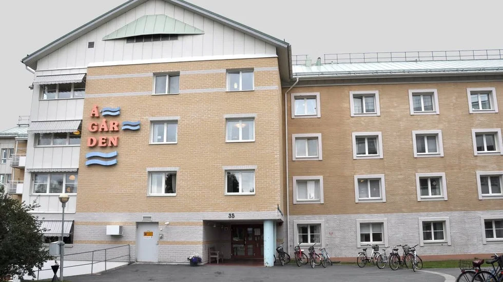 Saknas. Vem ska arbeta på Ågården och de andra äldreboendena i sommar? Bodens kommun arbetar för högtryck med vikariebemanningen.