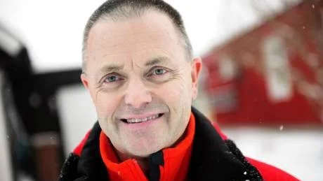 GLÄDJANDE BESKED. "Det är bra att Luleå kommun tänker rabattera försäljning av villatomter - det är något som vi krävt under en längre tid", säger Villy Hansen på Villaägarna.