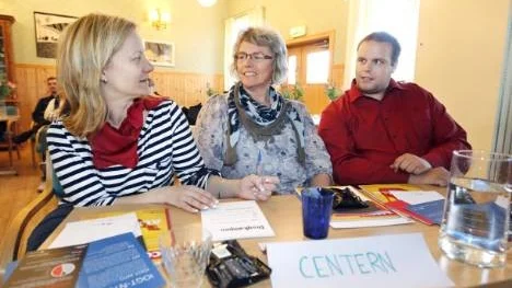... med Centerpartiets lag, från vänster, Christina Simonsson, Majvor Sjölund och Erik Åslund.