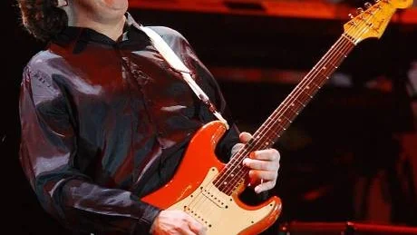 PITEÅAKTUELL? Pite havsbad ska försöka få Gary Moore att spela där i sommar.