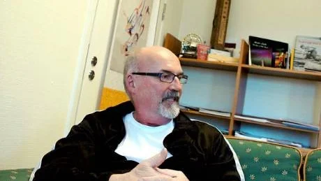 I 14 ÅR. Under 14 år satt Felix Rolfs i näringslivsstiftelsen i Kalix, i sin roll som chef för arbetsförmedlingen. Han medger att arbetet är sekretessbelaggt och anser att bland annat att näringslivets förstudier aldrig får släppas fram i allmänhetens ljus.