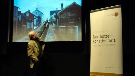 Bildkonstnärern Bertil Sundstedt berättade om Norrbottens konsthistoria och visade prover från den tidiga konsten, bland annat Otto Hesselboms "Köpmangatan mot stadsparken, dagen efter den stora stadsbranden den 11 juni 1887".