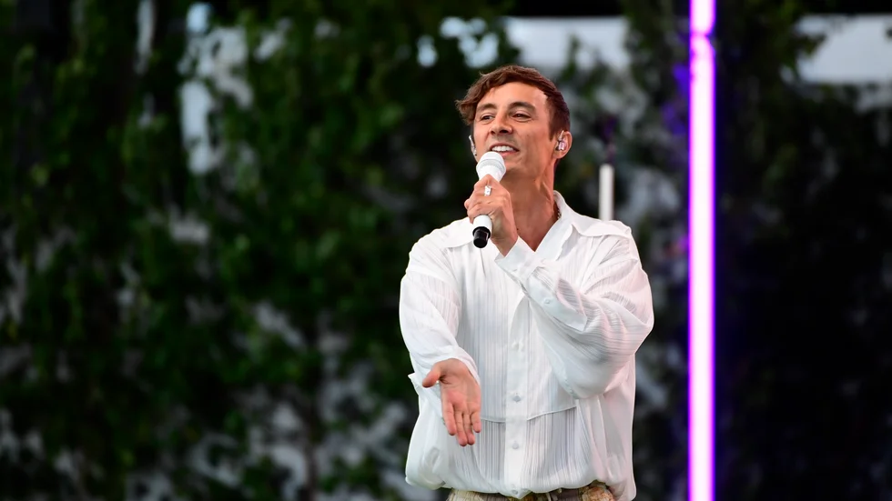 Daniel Adams-Ray är det stora dragplåstret när nya kulturarrangemanget Kultura 22 har premiär i Kiruna. "Ambitionen är att det ska konkurrera som en av de bästa kulturveckorna i Sverige", säger Björn Pettersson Thuuri.