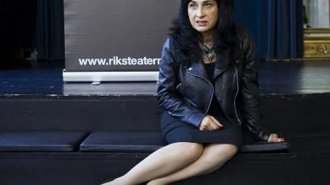 Susan Taslimi önskar att utrikesminister Carl Bildt tar sig tid att lyssna på "Iranian voices".
