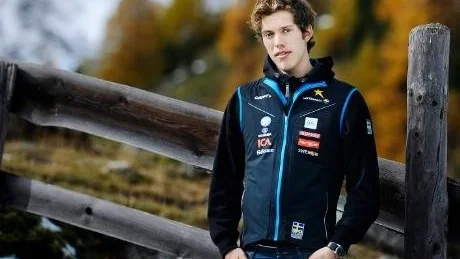 ITALIEN. 27-årige Marcus Hellner har laddad upp inför den sju etapper långa touren genom att befinna sig på hög höjd i de italienska Alperna. Bilden är tagen i Val Senales.