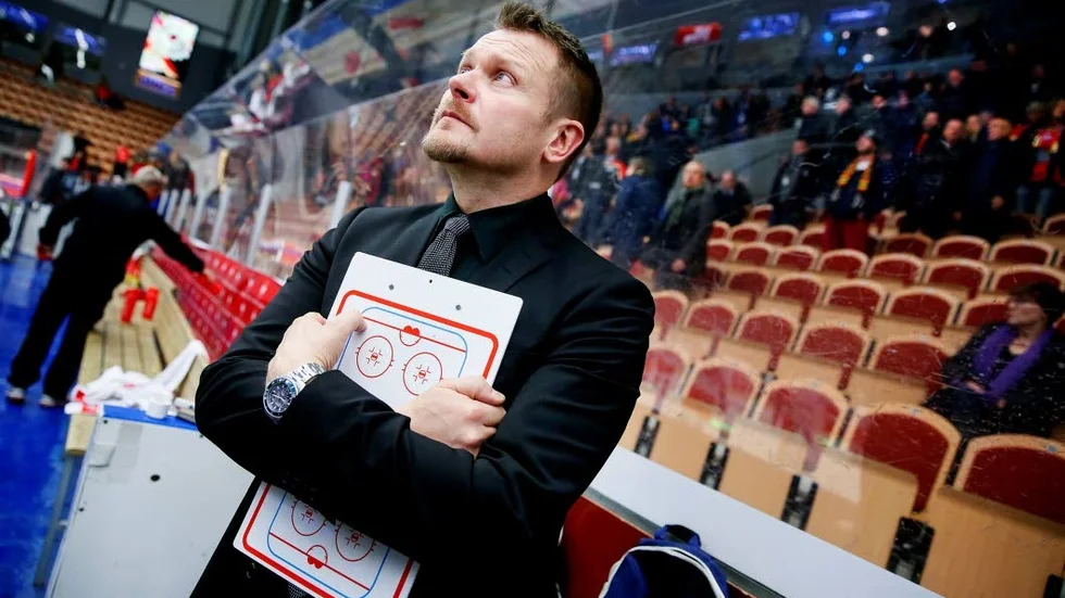 Tränaren. Joakim Fagervall har lite att fundera på efter HV-matchen i lördags.
