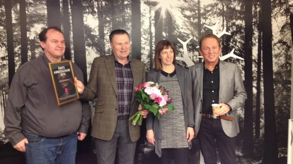 Prisades. Bodens kommunledningen tog emot priset. Från vänster Hendrik Andersson (FP), Inge Andersson (S), Catarina Ask (MP) och Kennth Backgård (NS).
