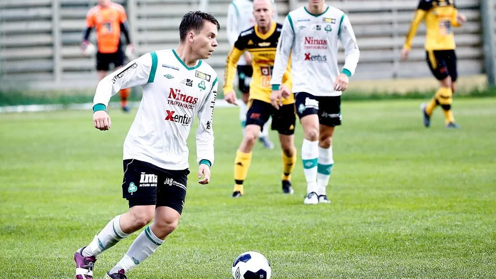 Dyr. Om Baik kontrakterar Viktor Ivarsson kan det bli en dyr affär. Då tillkommer utbildningsbidrag som Lira kan kräva.