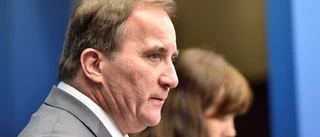 Löfven sitter osäkert