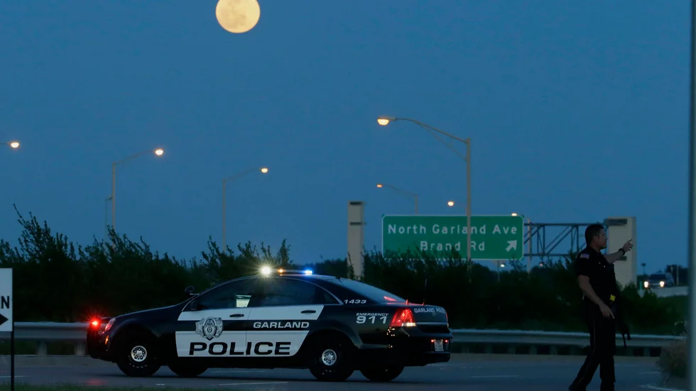 Tre tonåringar sköts till döds och en fjärde är svårt skadad efter en skjutning i Dallas-förorten Garland i amerikanska Texas. Arkivbild.