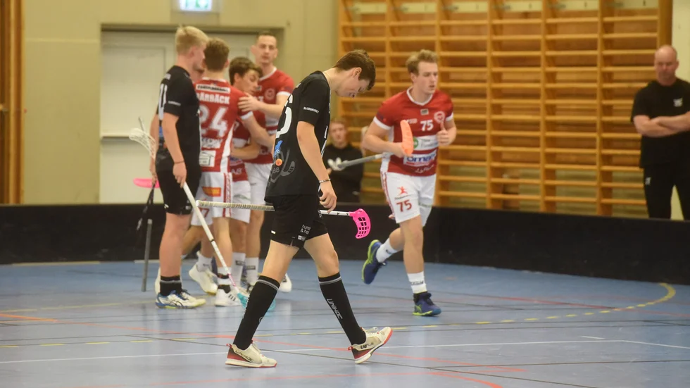 Uppskjutet igen. Vimmerby IBK får fortsätta vänta på att spela match.