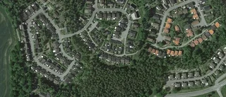 89 kvadratmeter stort radhus i Märsta sålt för 2 810 000 kronor
