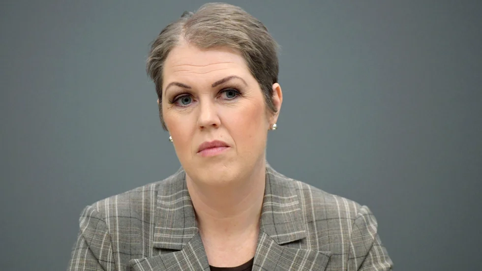Regeringen och socialminister Lena Hallengren (S) föreslår att den så kallade pandemilagen avskaffas den sista mars. Covid-19 ska heller inte längre klassas som allmän- och samhällsfarlig sjukdom. Arkivbild.