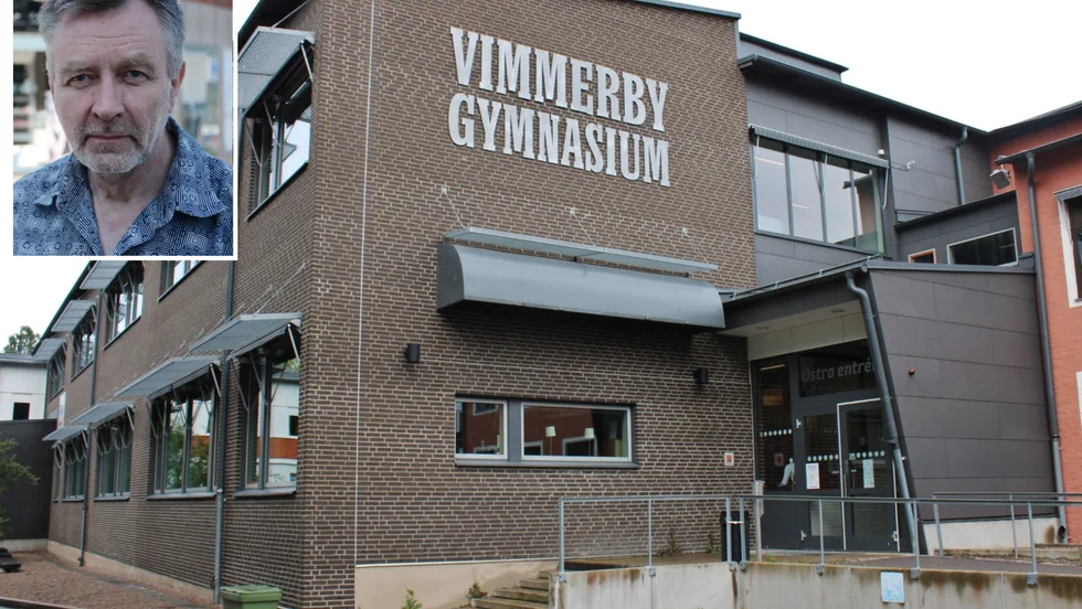 Ex-politikern Magnus Gustafsson, tidigare moderat ordförande för barn- och utbildningsnämnden, lägger fram ett helt nytt alternativ för framtida högstadieskola i Vimmerby. Han tycker också att det är "lågt i tak" i skolvärlden i Vimmerby.