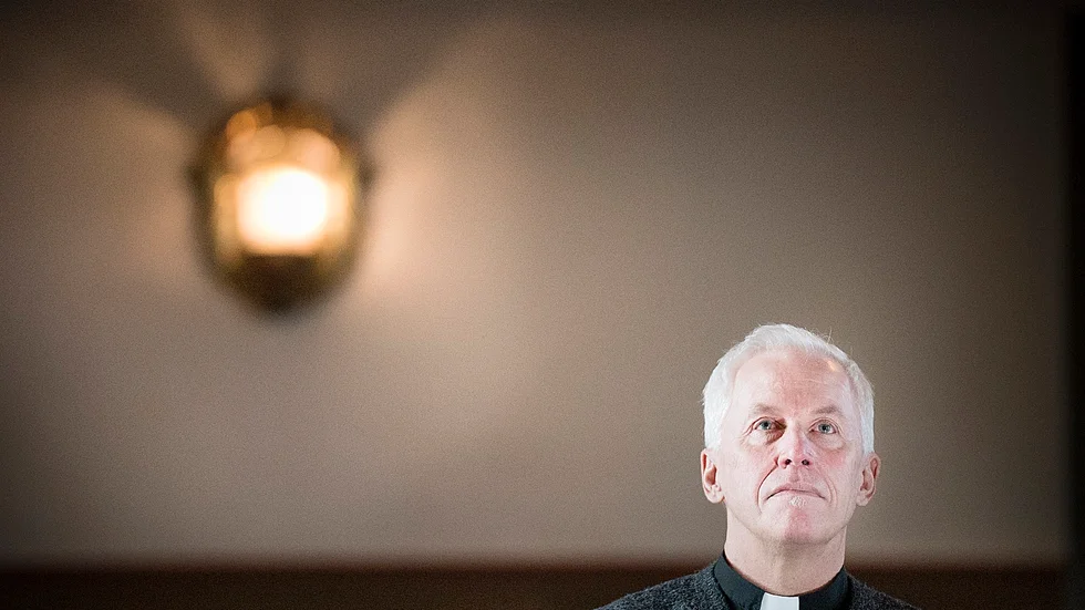 Tron. Här i Sankt Olovs kyrka mötte kyrkoherden Jan Fredriksson Gud för först gången. ”Det här rummet betyder mycket för mig”, säger han. Foto: Lars Eriksson.