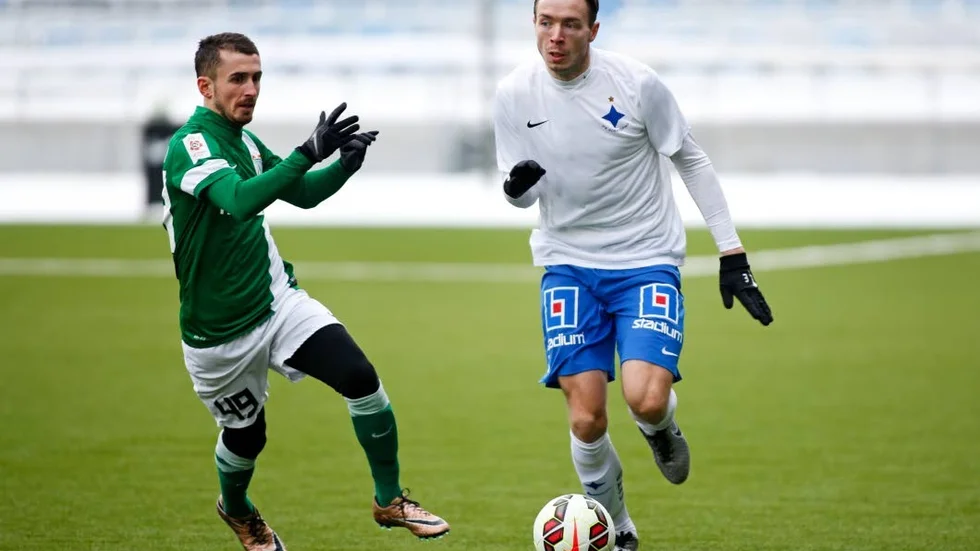 Jón Gudni Fjóluson åker inte med till Östersund.