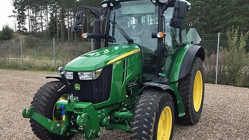 Det var en traktor av märket John Deere som stals i Skänninge någon gång mellan förra fredagen och i tisdags.