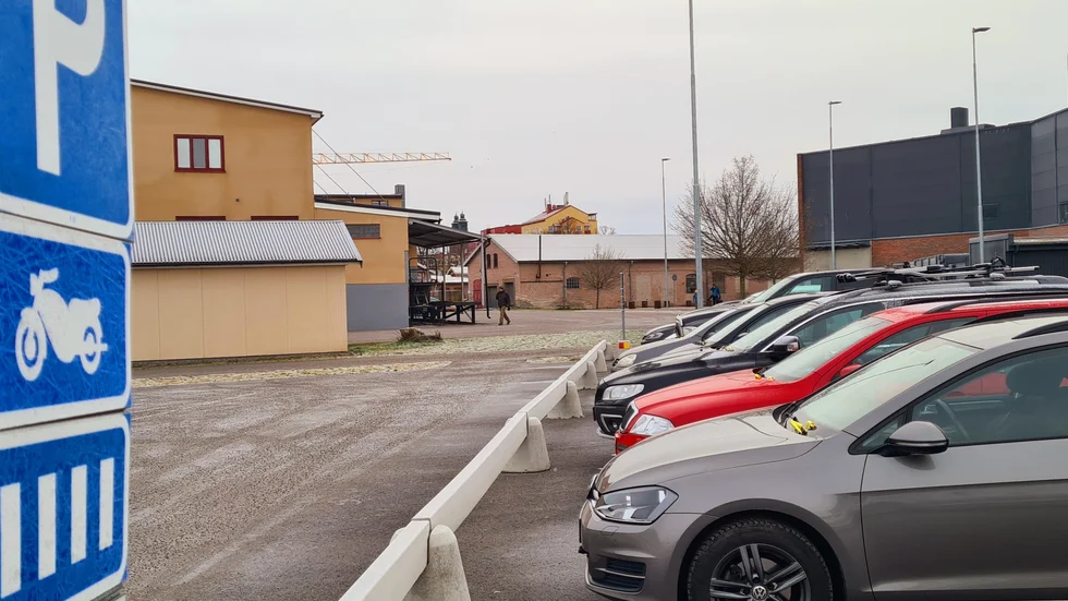 Skäms på Er stadsbyggnadsförvaltningen! Locka gärna hit folk men skräm sen inte bort dom lika fort, skriver Pierre Skytt.