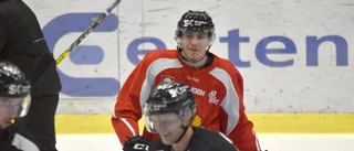 Pär Lindholm om att få debutera i Tre Kronor